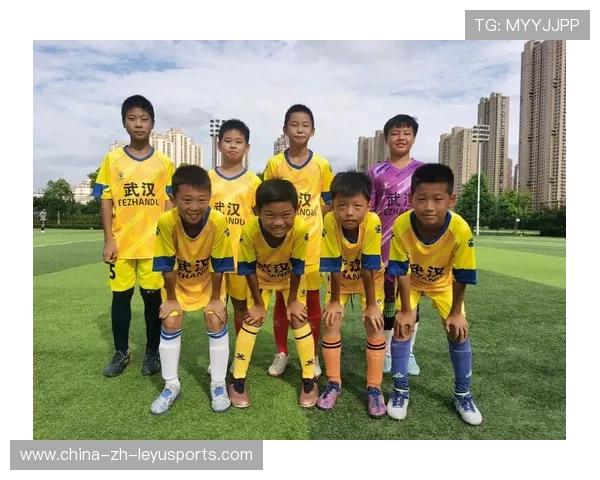 足球青训营增加技术视频库方便学员查看，足球青训培训